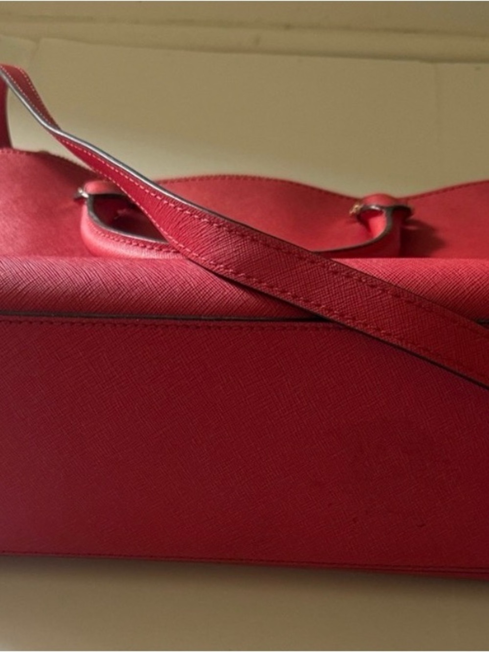 MICHAEL KORS Red/Pink Saffiano Satchel with Gold Hardware - Picture 9 of 12